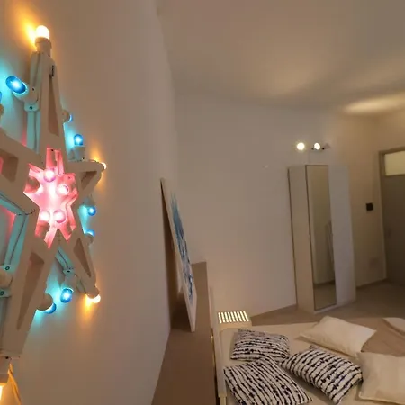 Holiday Maya In 2 Places * Otranto