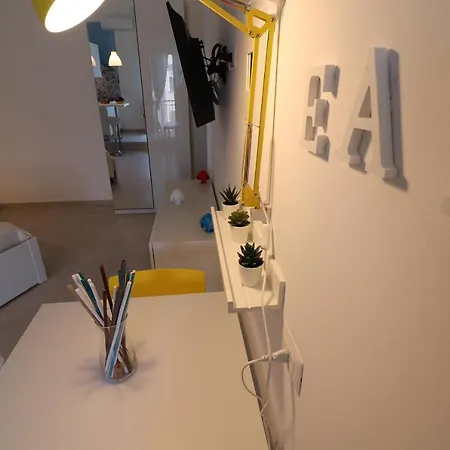 Maya In 2 Places Ferienhaus Otranto