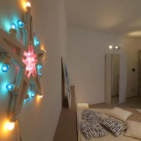 Holiday Maya In 2 Places * Otranto