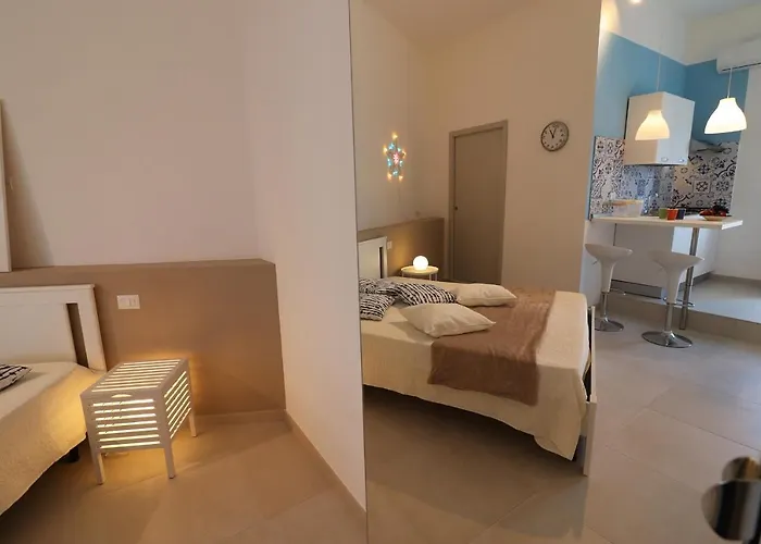 Maya In 2 Places Ferienhaus Otranto