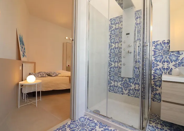 Maya In 2 Places Ferienhaus *