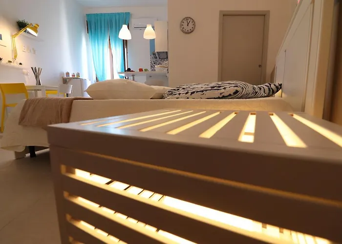 Maya In 2 Places * Otranto